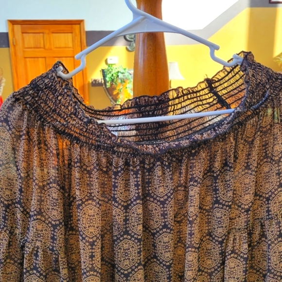 Sheer Off Shoulder Top Flowy Brown Elastic Neck Wide Statement Sleeves Soprano M - Picture 2 of 5